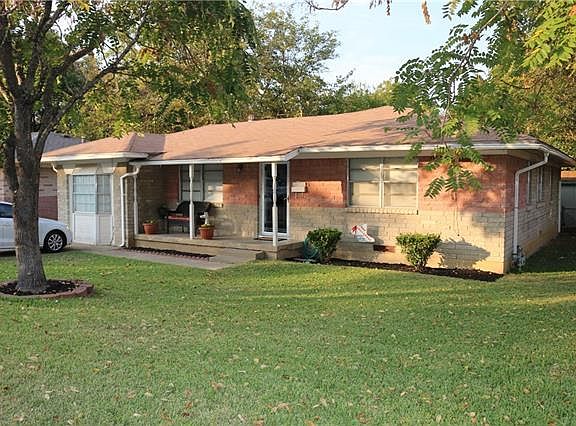 3rd image of 714 Hillside Dr