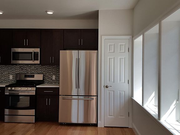 2nd image of 415 Columbus Ave #B