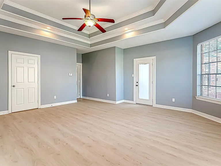 16018 Conners Ace Dr — Photo 18