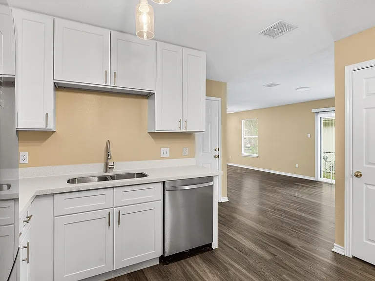 8103 Willet Trl — Photo 11