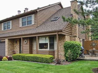 1259 E Evergreen Dr, Palatine, IL 60074