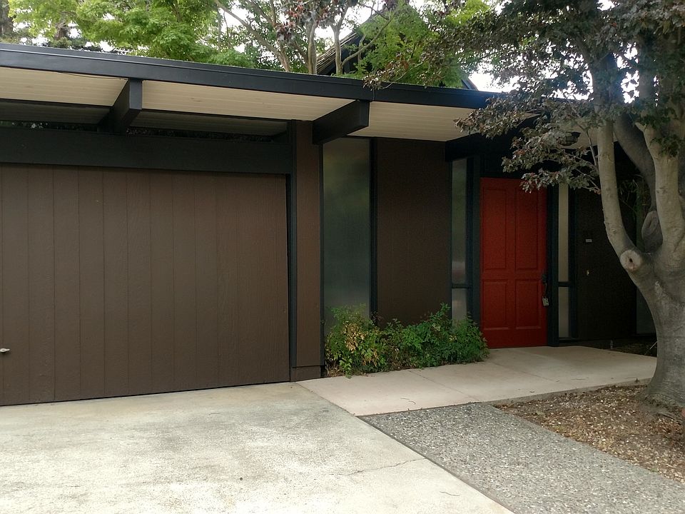 1st image of 1585 Clay Dr