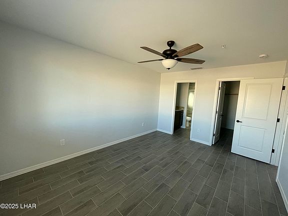 5th image of 2989 Palisades Dr #A