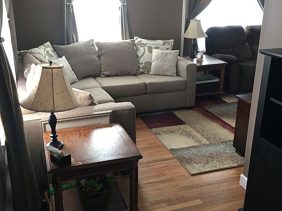 2nd image of 13 Franklin Ave