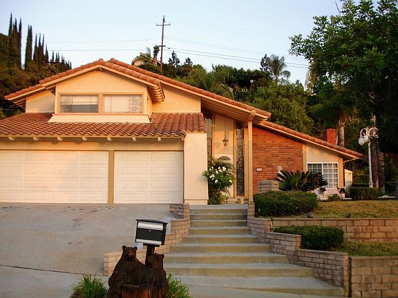 2nd image of 2450 Rio Branca Dr