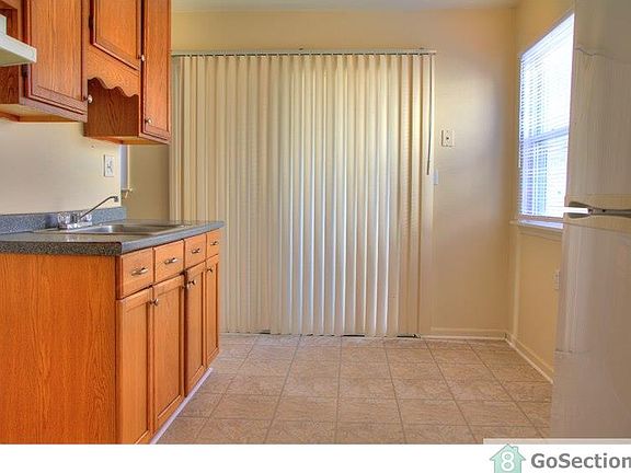 3rd image of 24941 Lauren Ave