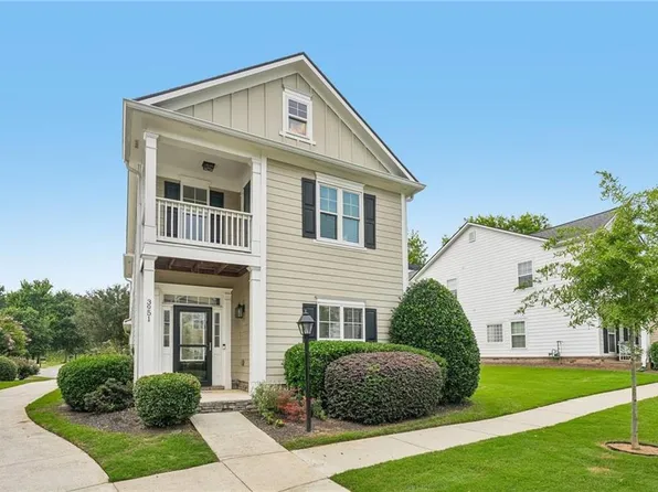 3951 Lake Pass Ln, Suwanee, GA 30024