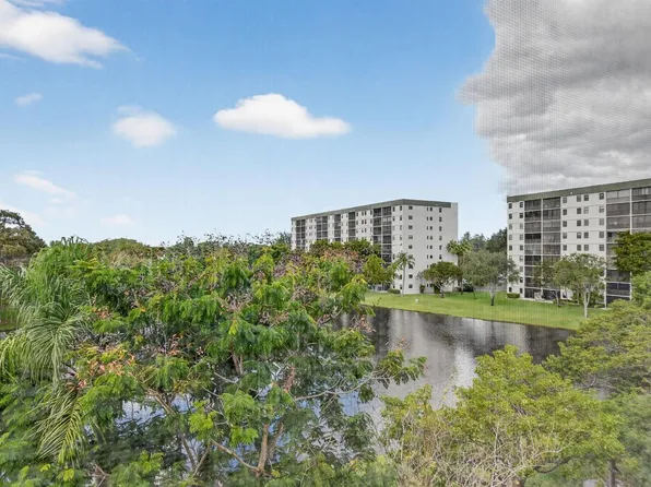 2236 N Cypress Bend Dr APT 508, Pompano Beach, FL 33069