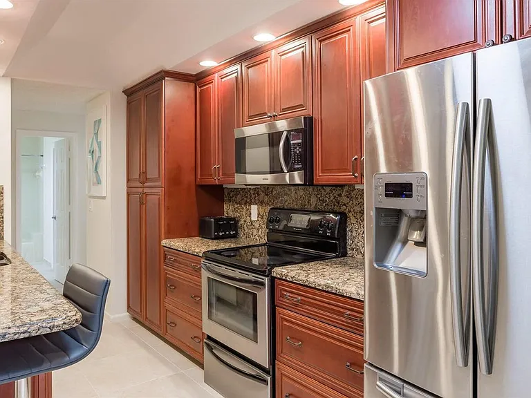 7460 La Paz Blvd #208 — Photo 9
