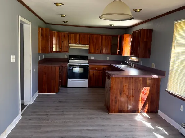 184 Westpoint Ave, Harveys Lake, PA 18618