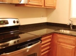 414 S Elmwood Ave APT 5, Oak Park, IL 60302