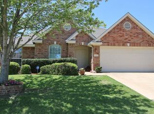 1007 Fountain Dr, Wylie, TX 75098