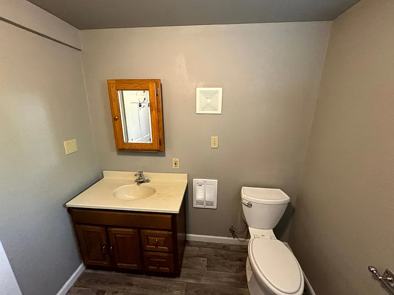 693 W 10th Ave — Photo 50