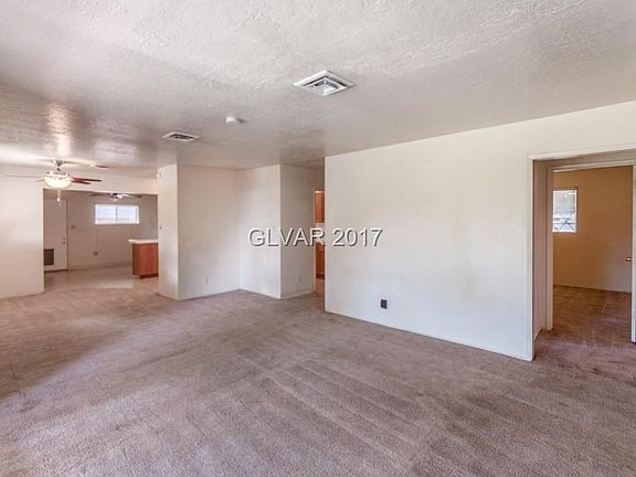 5th image of 3003 Beechwood Pl