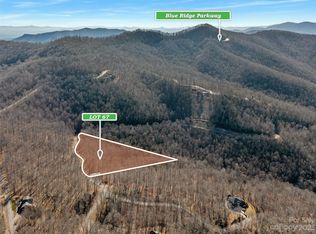 67 Rainbow Trout Dr, Spruce Pine, NC 28777