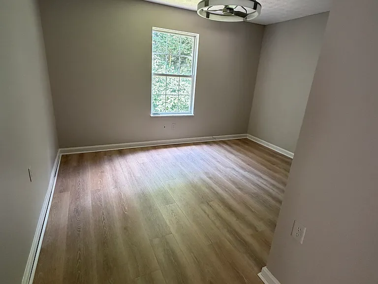 3909 Selma Ave — Photo 7