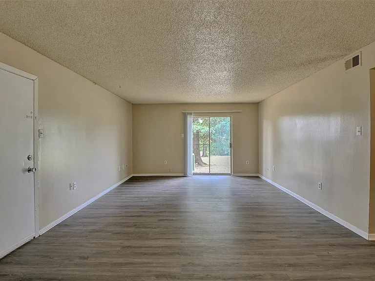 Westbridge Apartments Interior