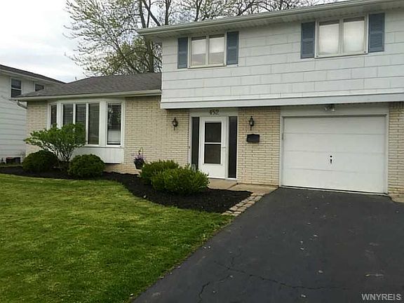 2nd image of 452 Shetland Dr