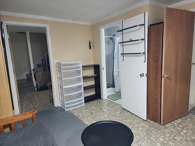 3606 Annandale Rd — Photo 5
