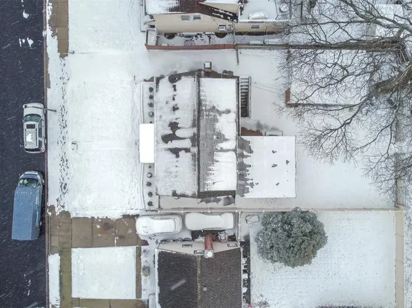 246 Hathaway Avenue, Elmont, NY 11003