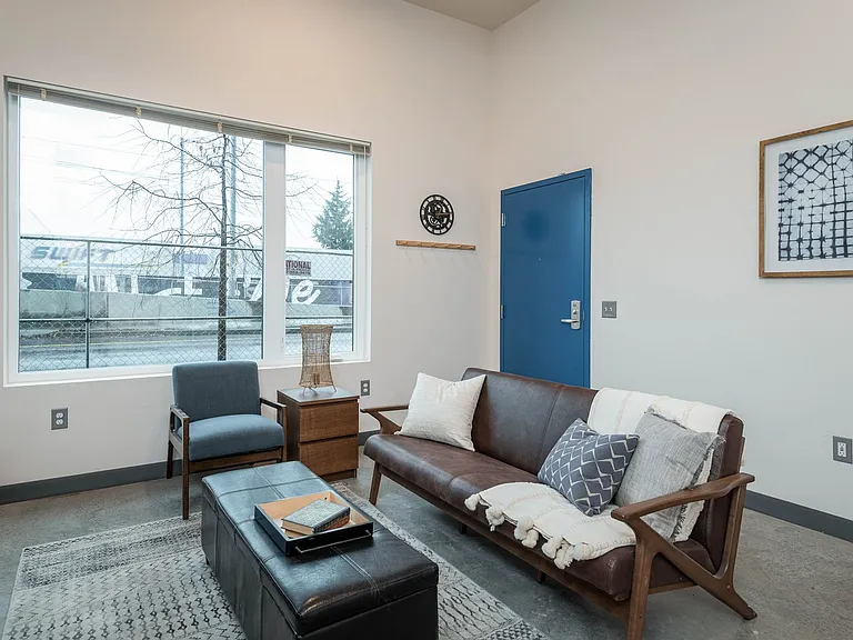 Dean River Apartments — Photo 27