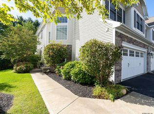 68 Andriana Ln, Albany, NY 12204