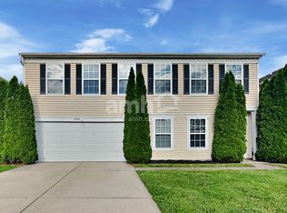 2325 Blackthorn Dr, Franklin, IN 46131