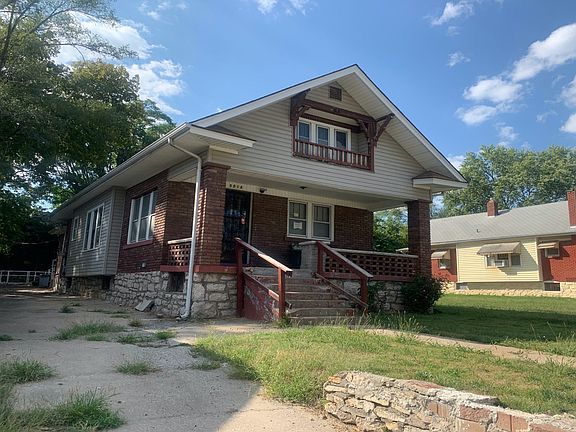 3rd image of 5014 College Ave