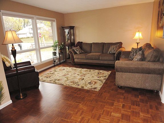 2nd image of 2460 Bayberry Ave