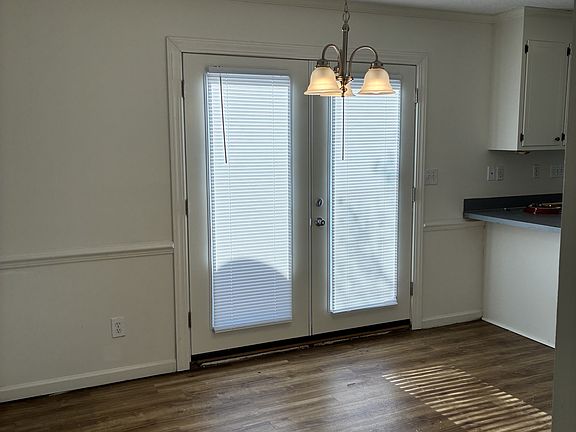 4th image of 3820 Sterling Pointe Dr Unit K3
