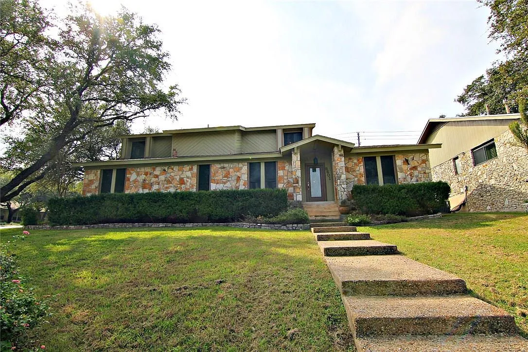 Building Photo - 6601 Colina Ln