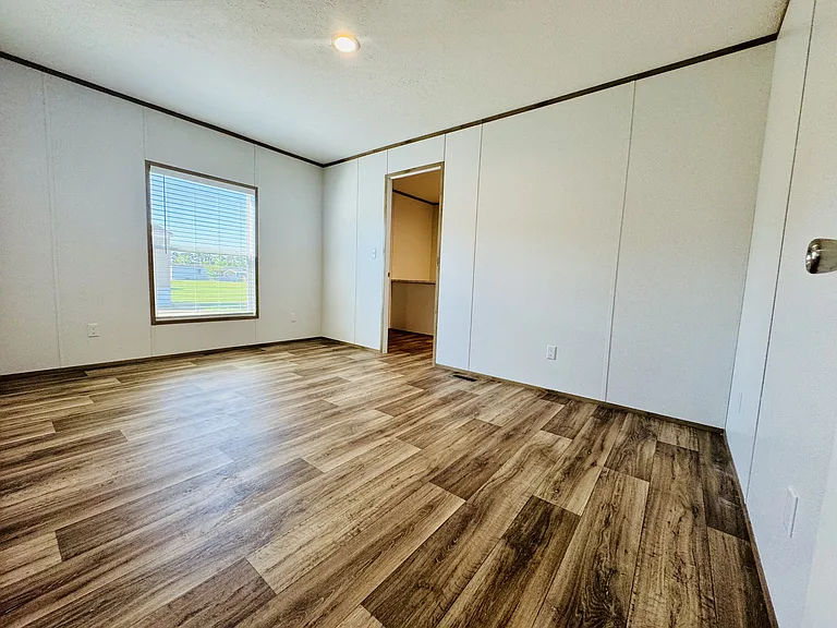 131 Blissful Ct — Photo 16
