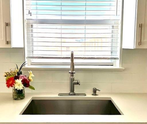 5th image of 6109 Bandera Ave APT C