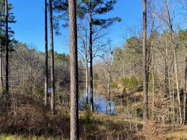 Lorenzo Rd, Greenwood, SC 29646