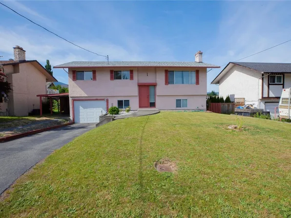 3125 Highfield Rd, North Cowichan, BC V9L 4A6