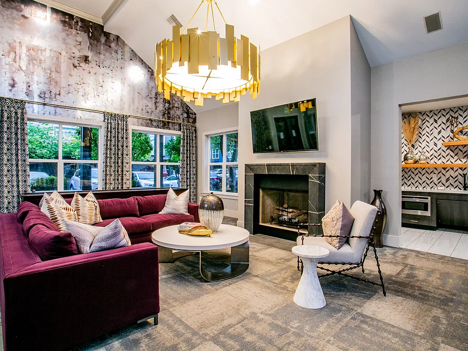 Clubhouse Lounge