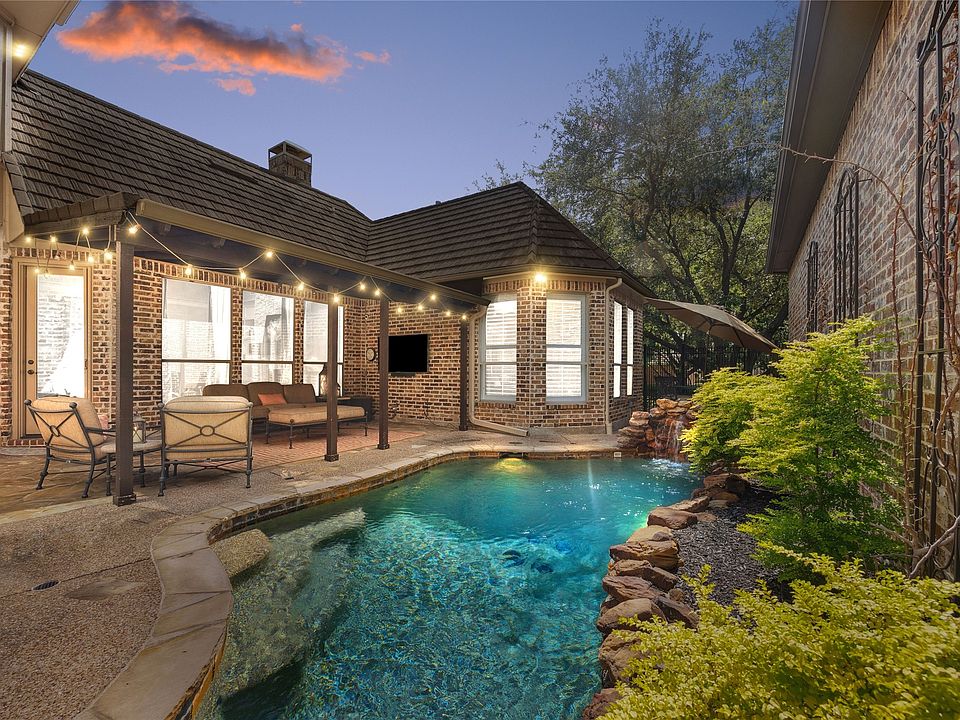 1st image of 2309 Briar Ct