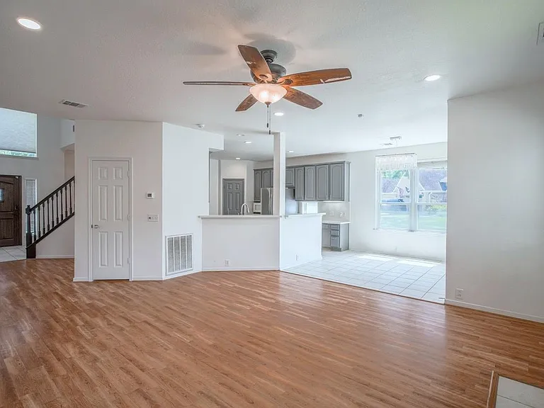 11606 Canyon Woods Dr — Photo 8