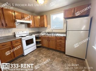1125 S Hocker Ave APT C, Independence, MO 64050