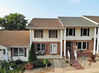 135 1st St, Broadway, VA 22815