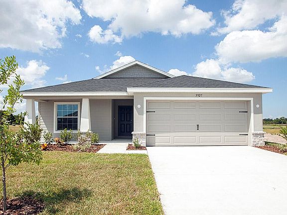 Parker - Florida new home by Highland Homes