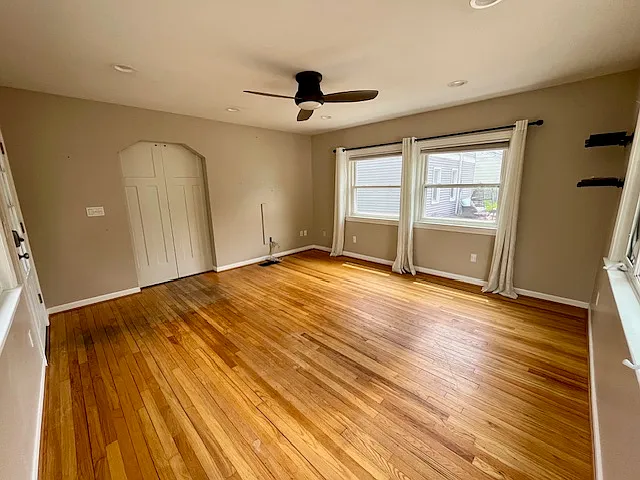 1315 N Altadena Ave — Photo 17