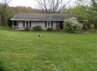 4280 Adamsville Rd, Zanesville, OH 43701