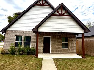8901 Silver Creek Rd, White Settlement, TX 76108
