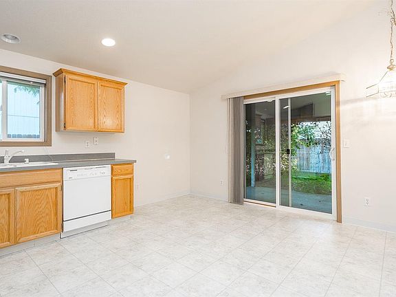 5th image of 7712 Thetis Dr