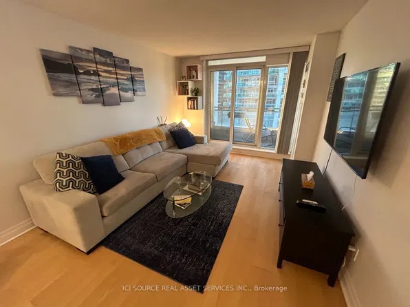 2121 Lake Shore Blvd W #915, Toronto, ON M8V 4E9