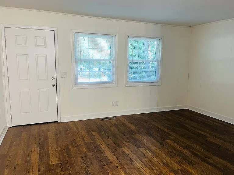 45 Westgate Drive — Photo 3