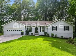 135 Stagecoach Trl, Stockbridge, GA 30281