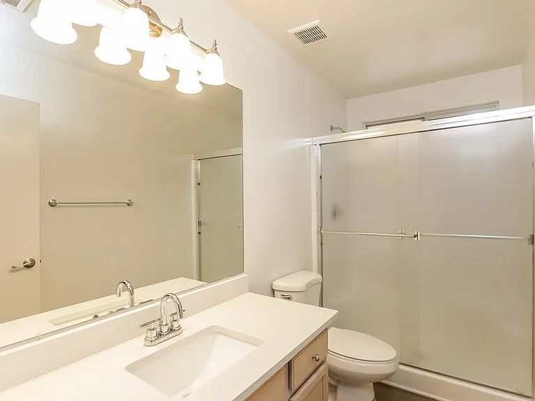 8643 E Capri Ave — Photo 11