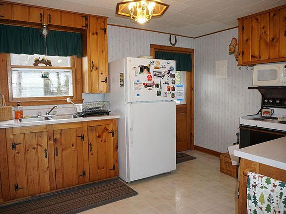 4th image of 2526 S Shore Rd #S